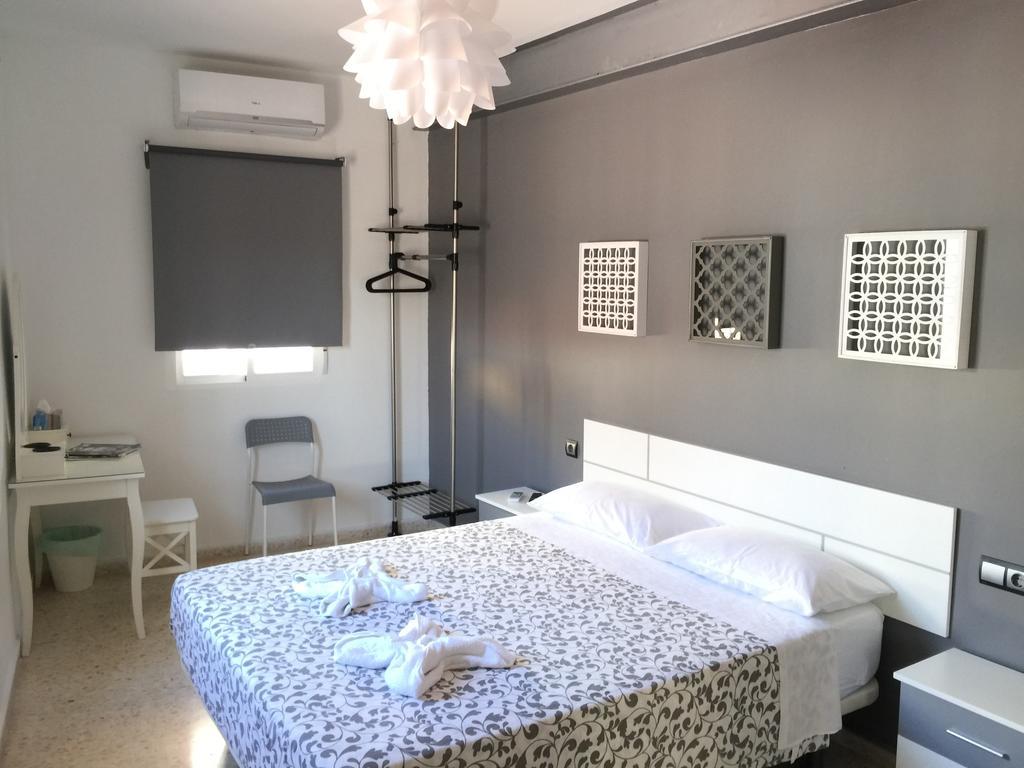 Pension Las Setas Sevilla Exterior foto